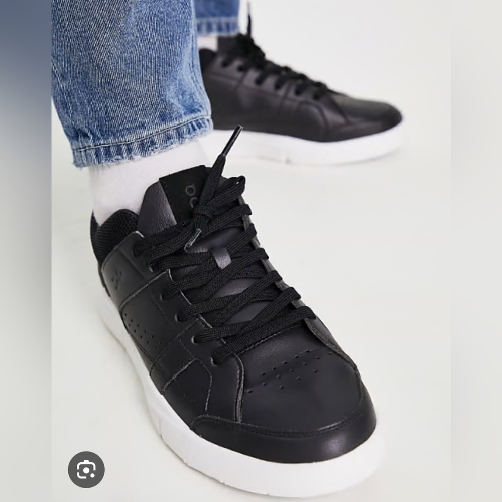 On Running The Roger Sneakers, 5.5